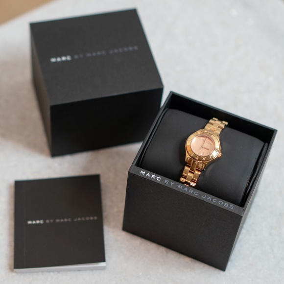 Marc by Marc Jacobs Mini Blade Rose Gold Watch - Picture 2 of 7